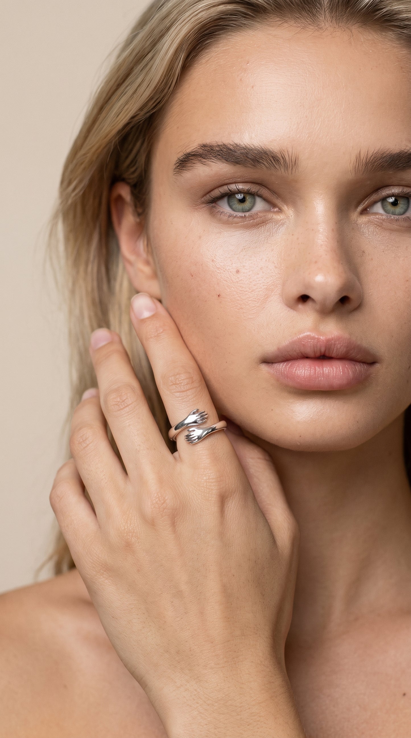 Lola - handenknuffel ring